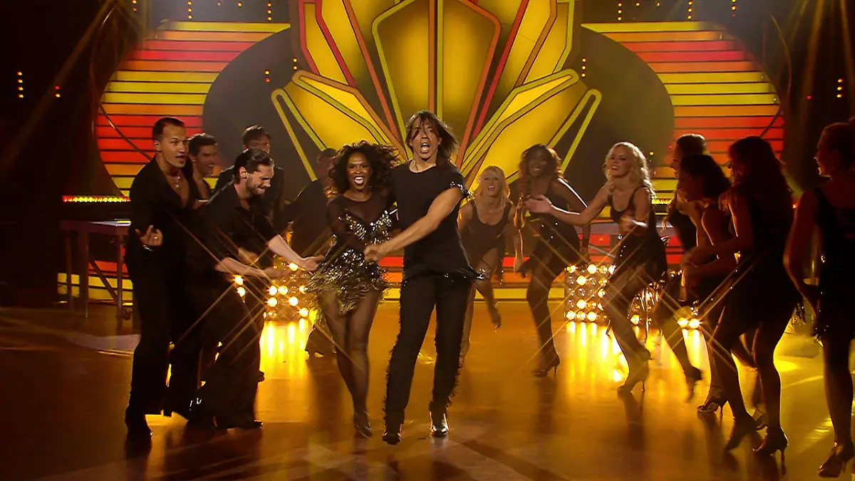 Motsi Mabuse und Jorge Gonzalez zeigen, was sie können Let's Dance 2016: Finale