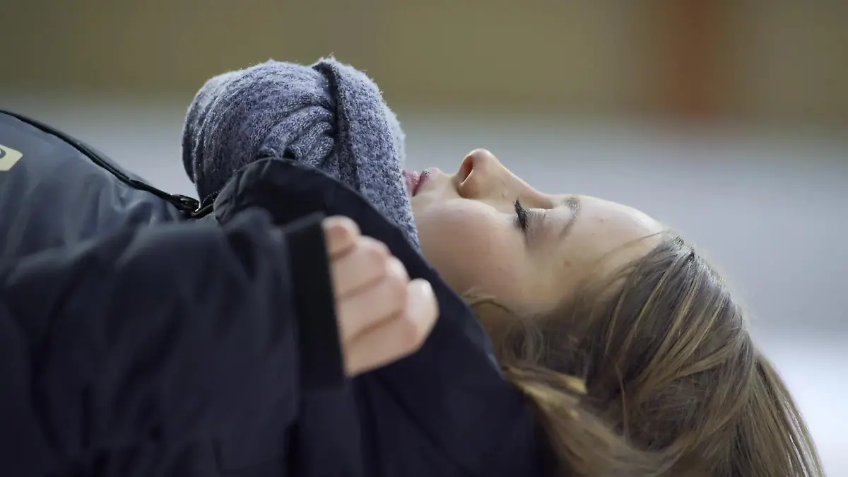 Lucie hat einen Unfall auf dem Eis AWZ-Folge vom 20.04.2020