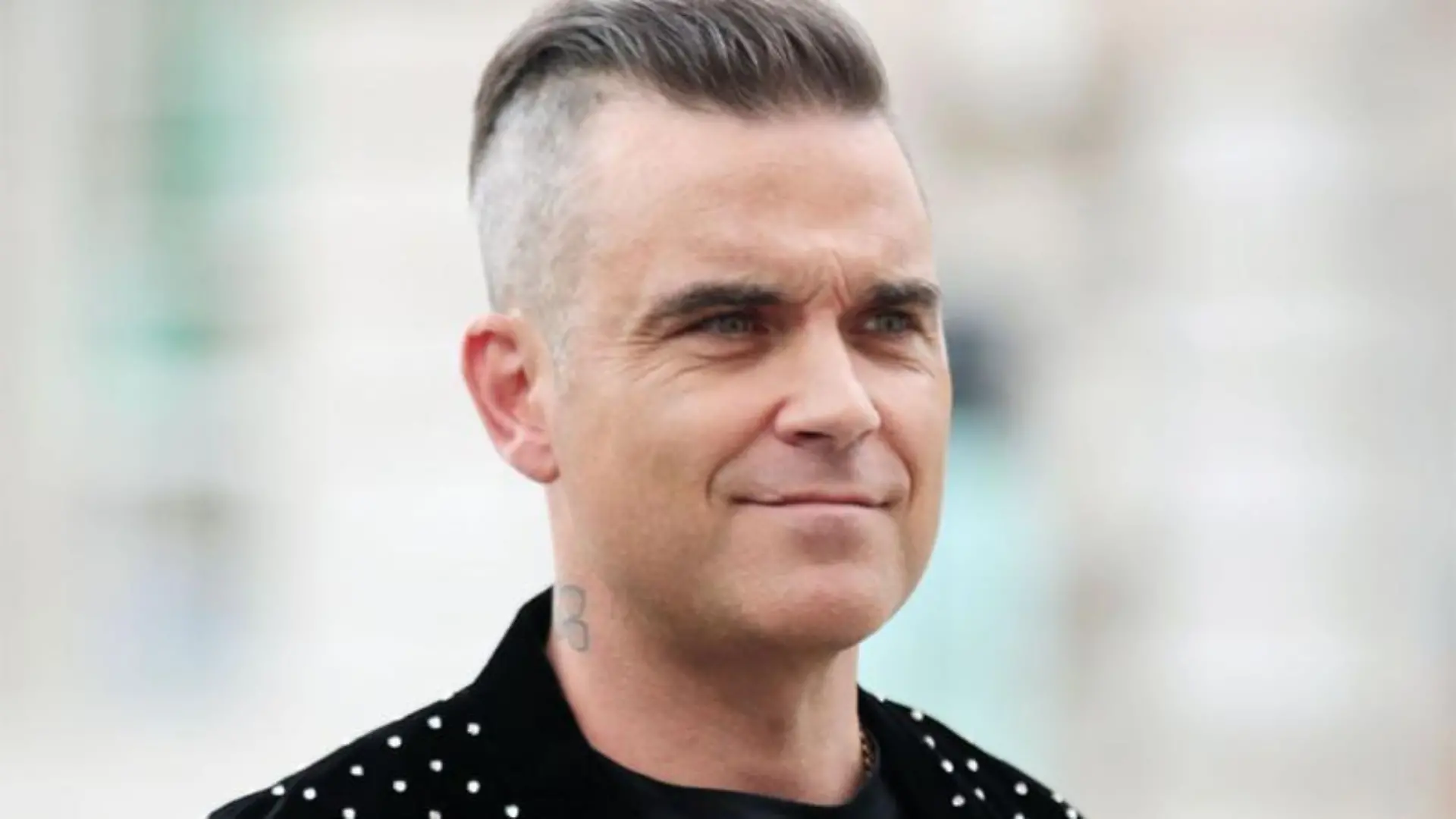 Robbie Williams bat Gott um Hilfe