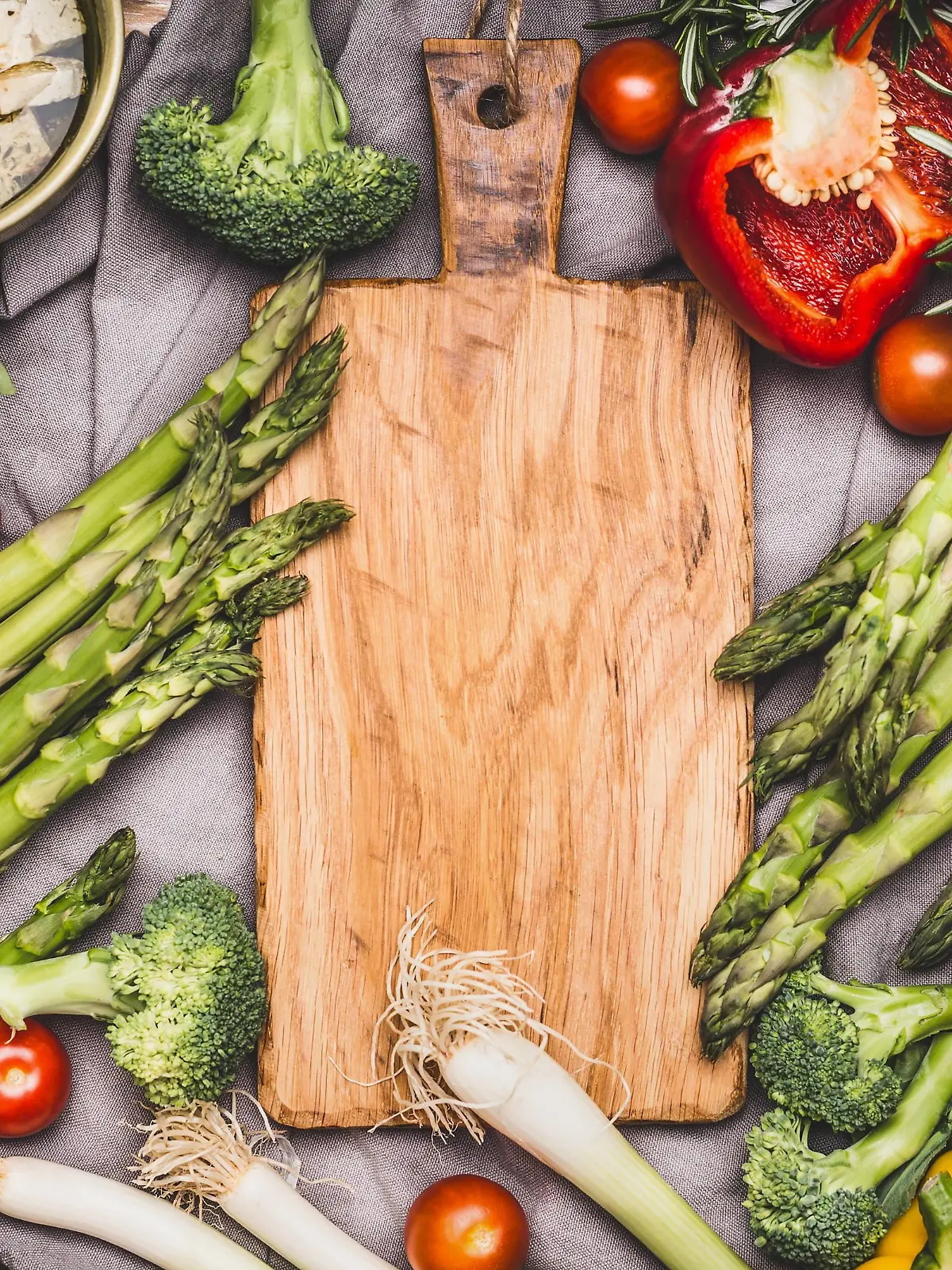 Vegetarische Zutaten für Perle Gerste Salat ESSEN UND TRINKEN/creative *** Vegetarian ingredients for pearl barley salad EAT AND DRINK creative PUBLICATIONxINxGERxSUIxAUTxONLY photocase_1919653  