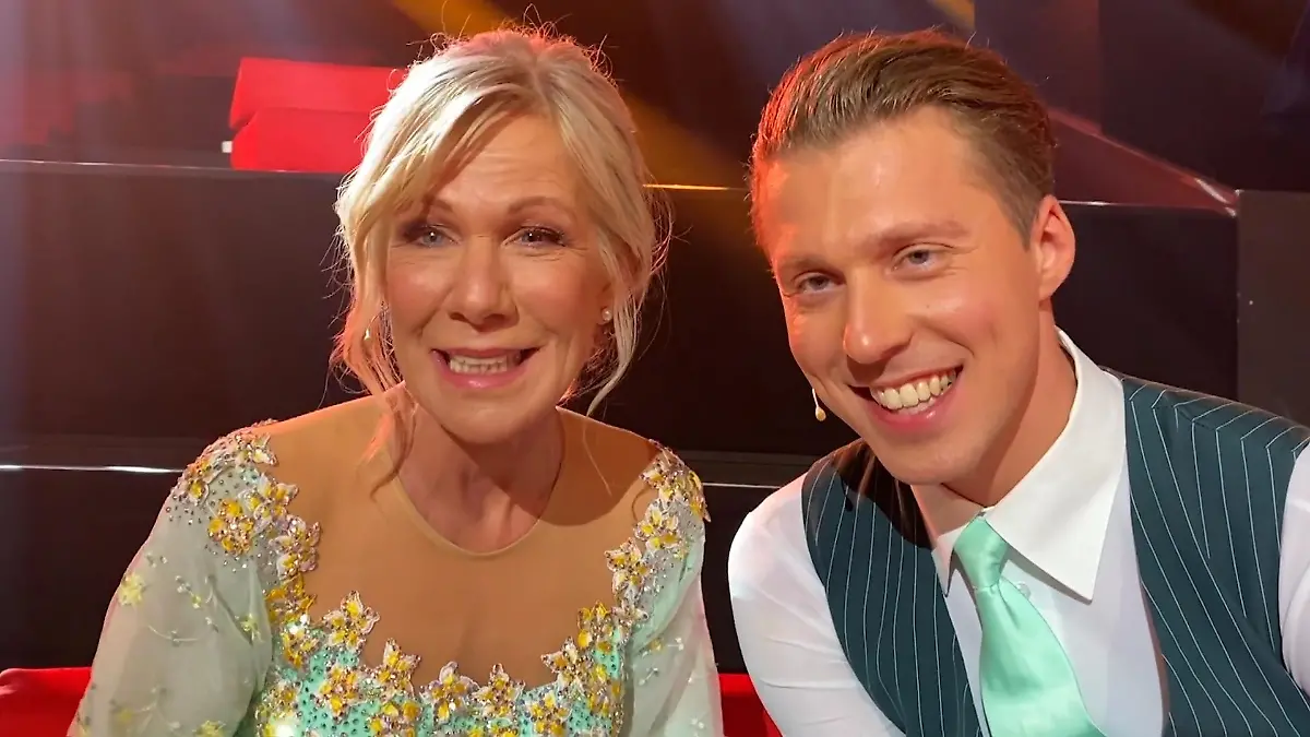 Ulrike von der Groeben nimmt's total sportlich Let's Dance 2020: Tanz-Aus in Show 6
