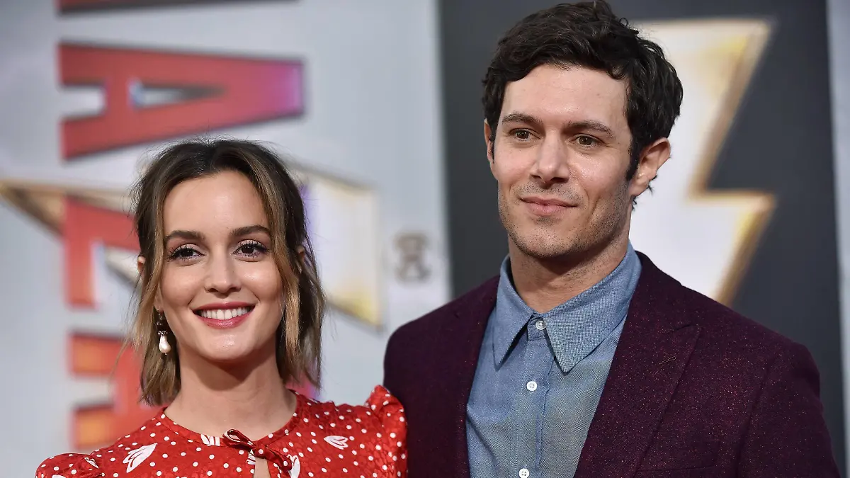 Adam Brody R and Leighton Meester attend the world premiere of Shazam at the TCL Chinese Theatre in Los Angeles, California on March 28, 2019. PUBLICATIONxINxGERxSUIxAUTxHUNxONLY LAP20190328826 CHRISxCHEW