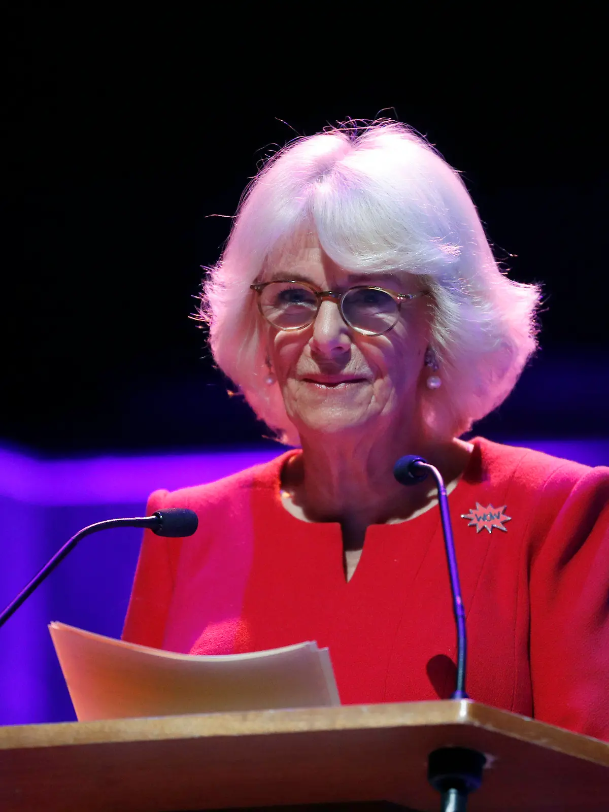 06.03.2020, Großbritannien, London: Herzogin Camilla, Präsidentin der Women of the World (WOW) Foundation, spricht während der Eröffnung des WOW 2020 Festivals im Southbank Center, in dessen Rahmen die Organisation außerdem ihr 10-jähriges Bestehen feiert. Foto: Alastair Grant/AP POOL/dpa +++ dpa-Bildfunk +++
