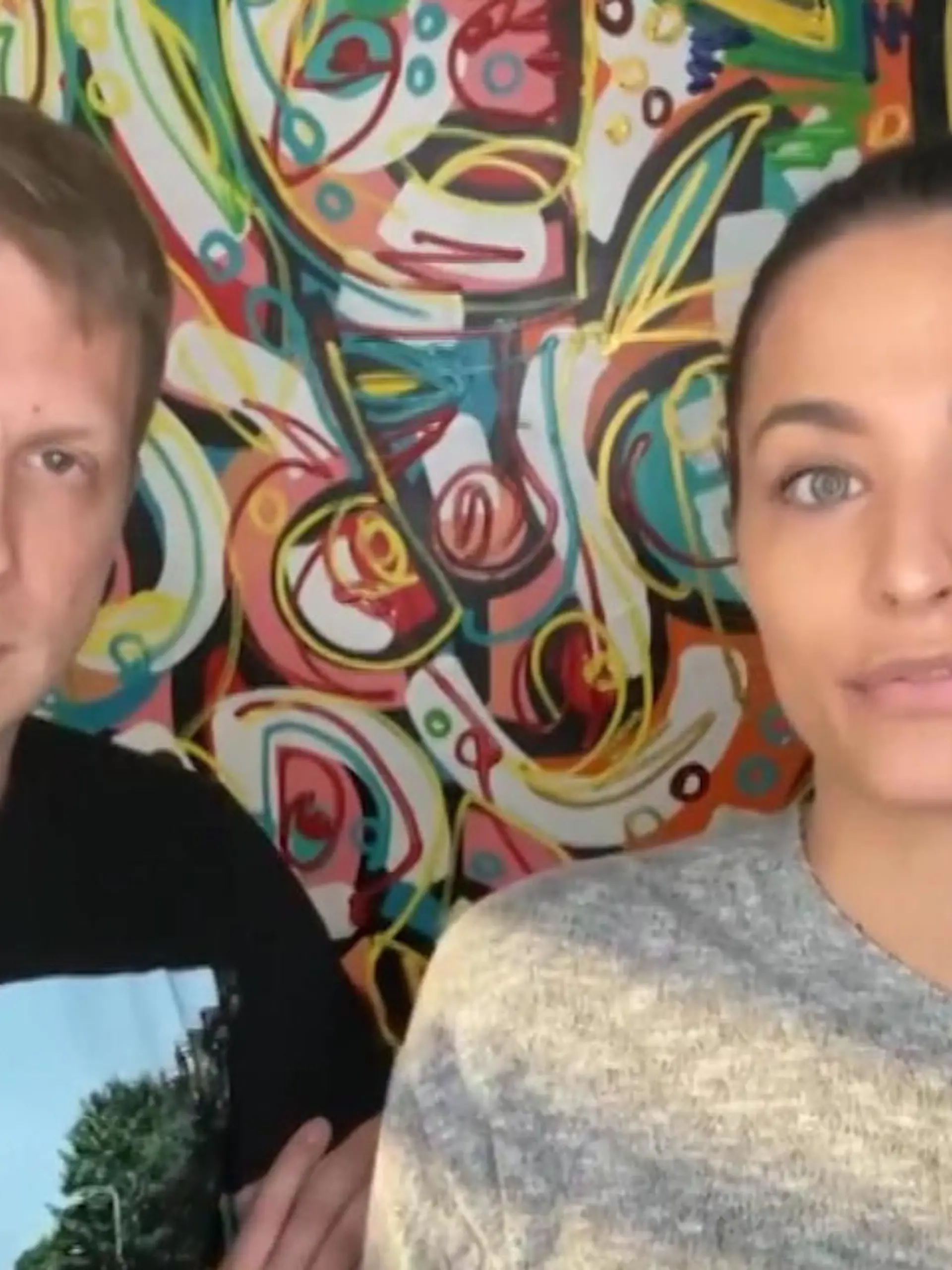 Bild zu: "Warum Promis ihre Kids im Netz zeigen"