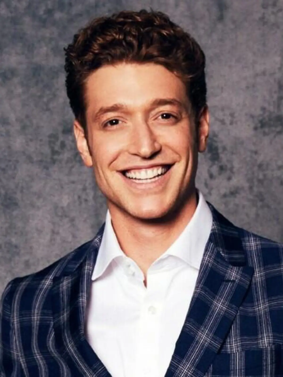 "Sankt Maik"-Star Daniel Donskoy hat jetzt eine Instagram-Talkshow