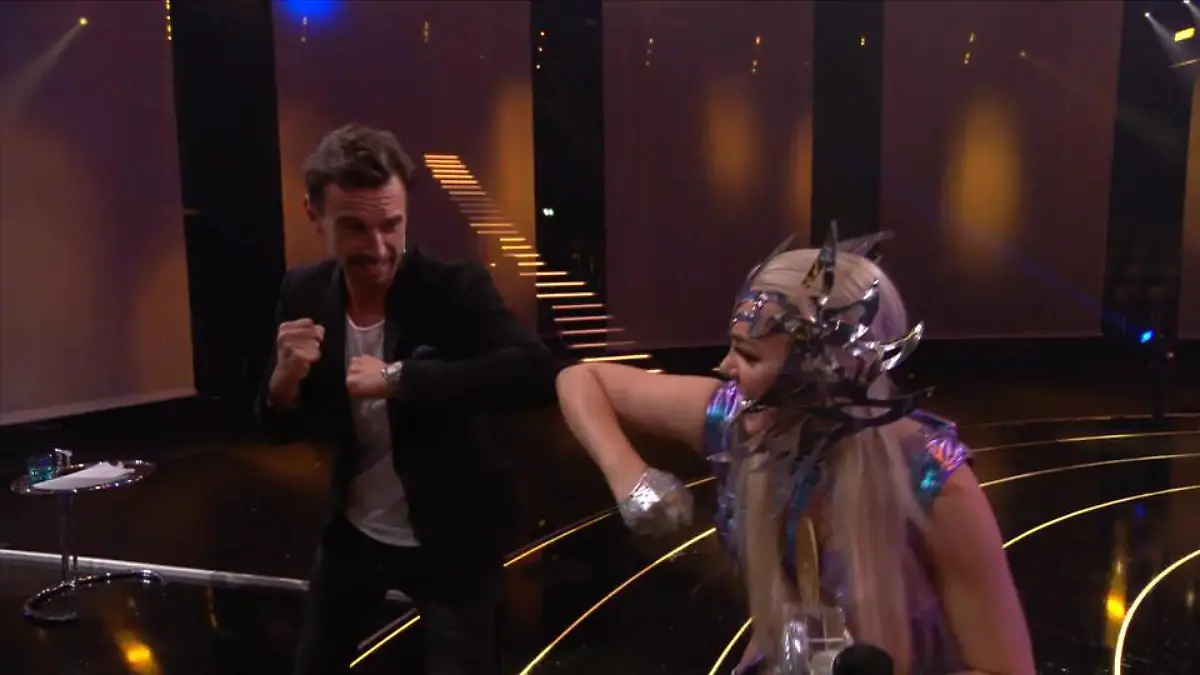Lydia Kelovitz bekommt die „Goldene CD“ DSDS 2020: Florian Silbereisen findet es toll