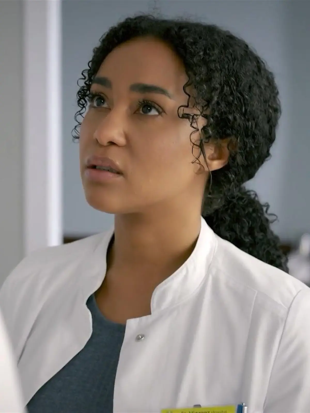 AWZ: Imani beginnt, bei Johannes etwas zu ahnen