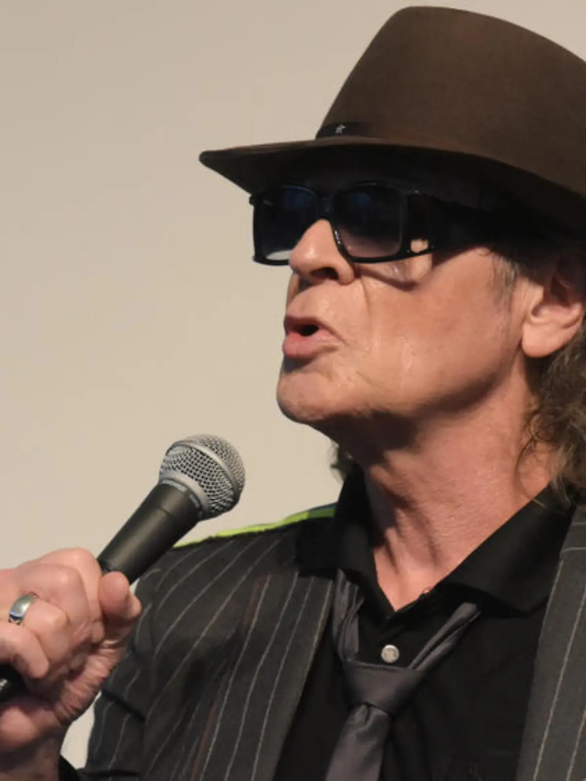 Corona-Krise: Udo Lindenberg verlässt Hotel Atlantic