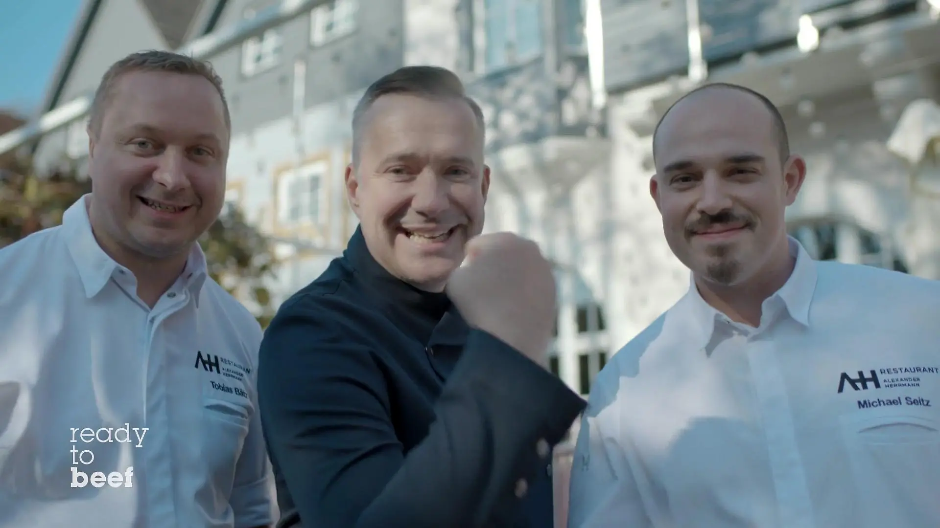 Das ist Alexander Herrmann mit seinem Team Sie treten bei "Ready to beef!" an