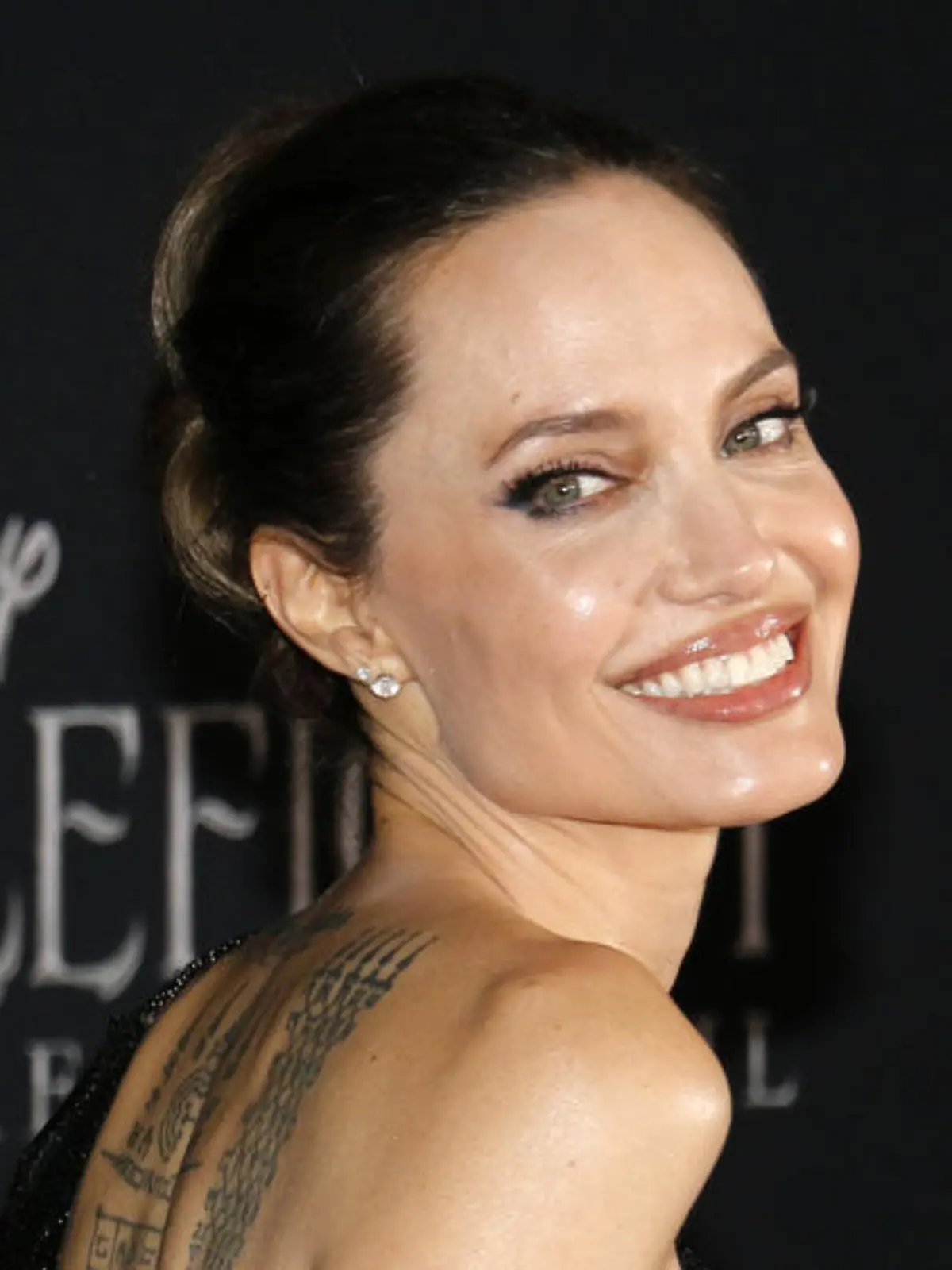 Angelina Jolie spendet eine Million Dollar für hungernde Kinder