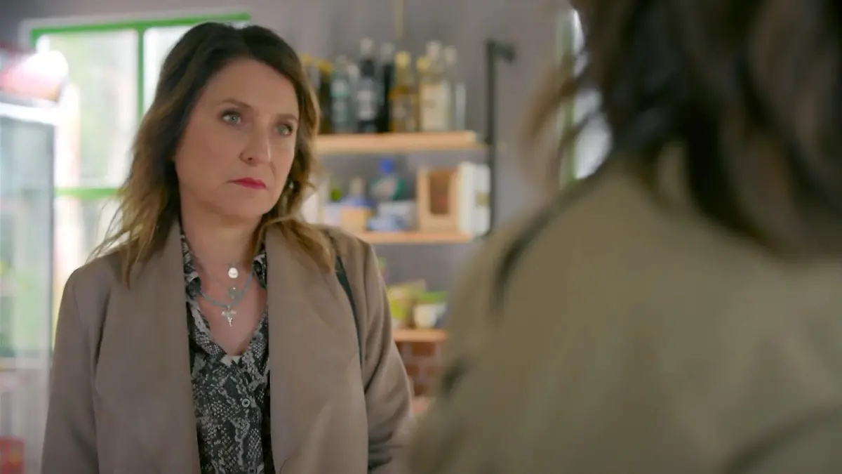 AWZ-Folge vom 15.07.25 auf RTL+: Über Danielas Kopf braut sich Unheil  zusammen