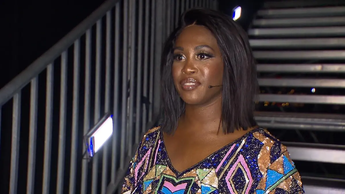 Motsi Mabuse will die Fans mit "Let's Dance" ablenken Trotz Corona-Krise