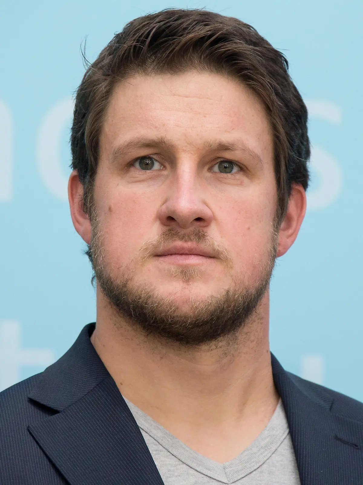 Gewichtheber Matthias Steiner nimmt am 06.06.2014 an einer Pressekonferenz in Berlin teil. Unter dem Motto "Ich entscheide." rufen Politiker, Ärzte, Prominente, Geistliche, Patientenverbände und weitere Institutionen dazu auf, sich über Organspende zu informieren und eine Entscheidung zu treffen. Foto: Hannibal/dpa