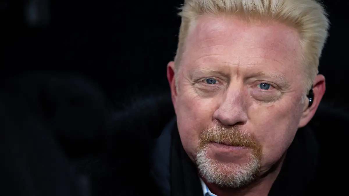 25.02.2020, Großbritannien, London: Fußball: Champions League, FC Chelsea - FC Bayern München, K.o.-Runde, Achtelfinale, Hinspiel im Stadion Stamford Bridge. TV-Experte Boris Becker kommt vor dem Spiel in das Stadion. Foto: Sven Hoppe/dpa +++ dpa-Bildfunk +++