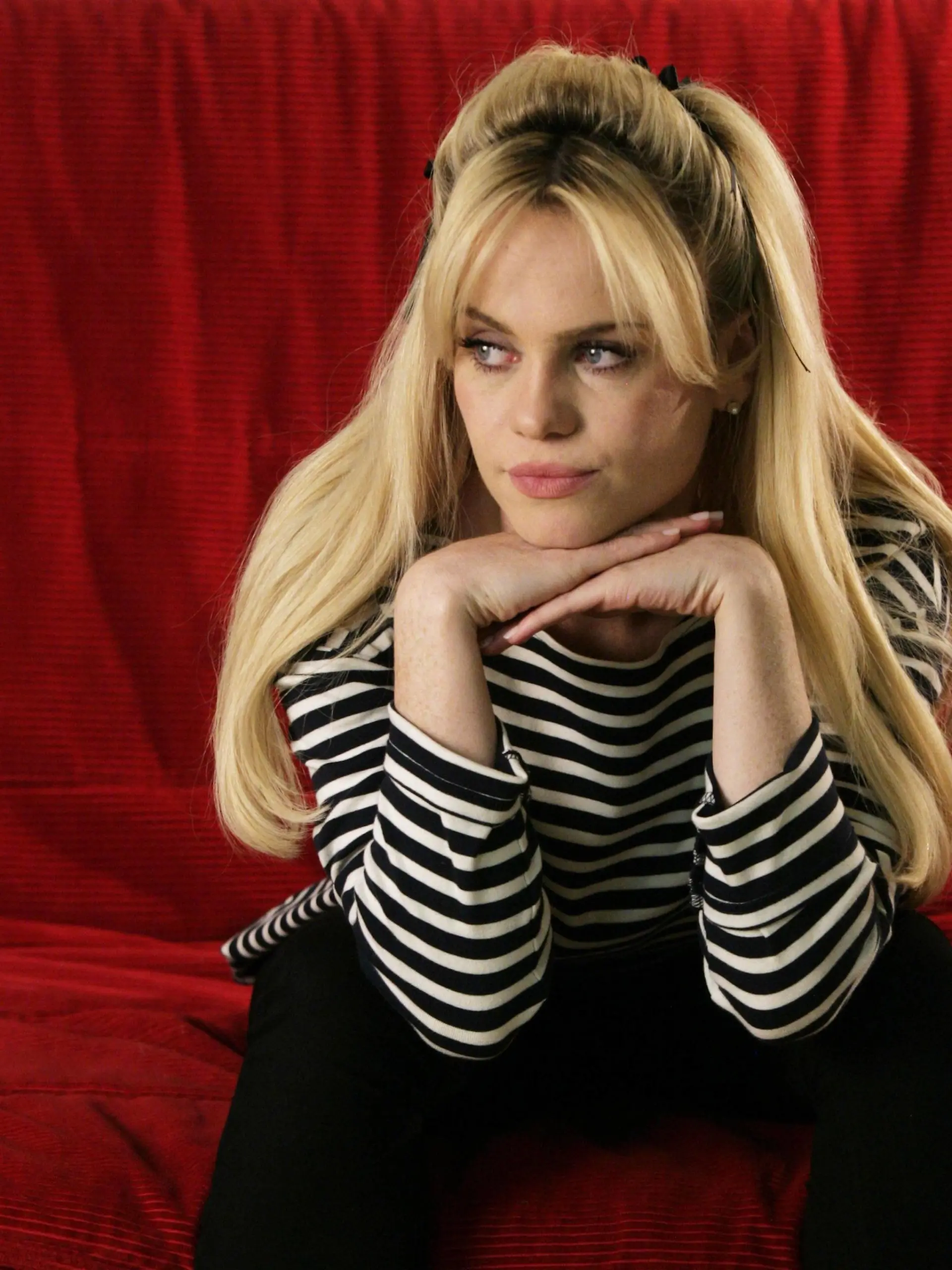  Nov. 4, 2010 - New York, New York, U.S. - DUFFY, Welsh singer-songwriter and actress who s second album Endlessly was released on November 29, 2010. She won the Grammy in 2009 for Best Pop Vocal Album for her debut release, Rockferry PUBLICATIONxINxGERxSUIxAUTxONLY - ZUMAg28