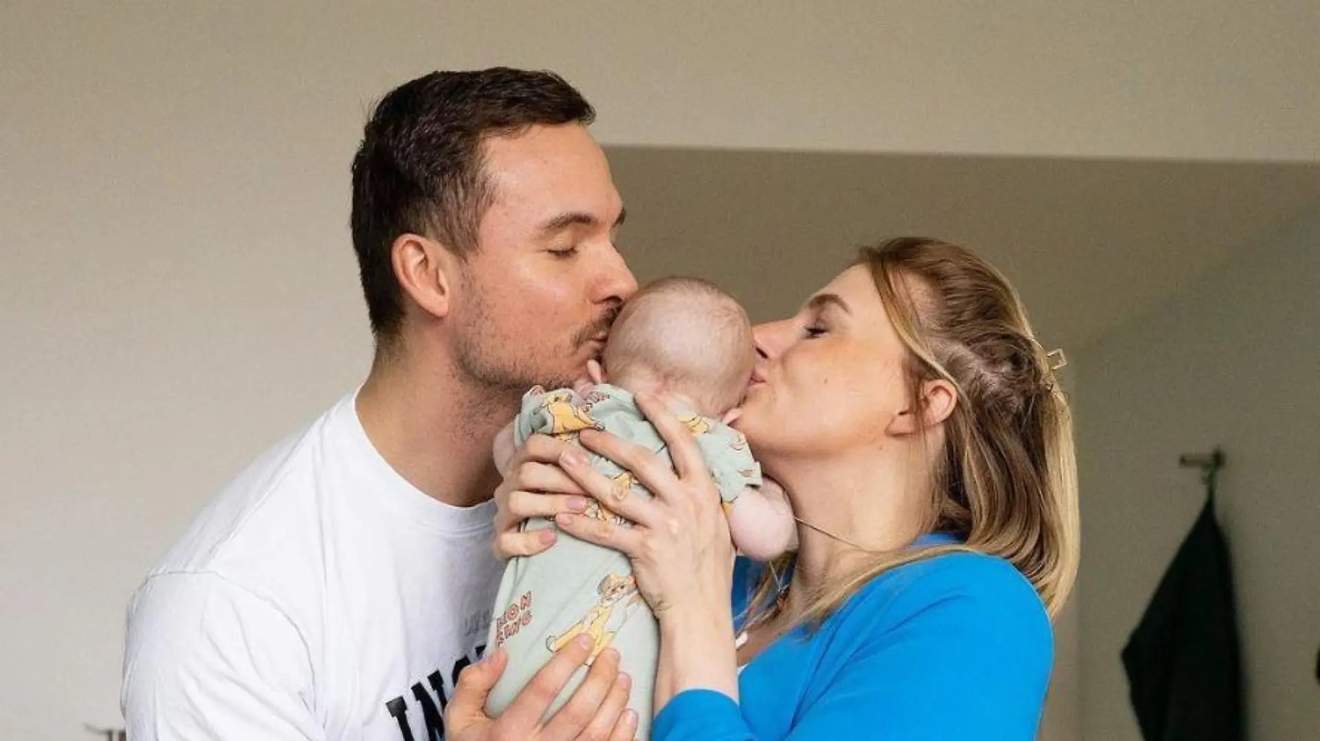 FitnessOskar und Healthy Mandy mit ihrem Sohn Rio