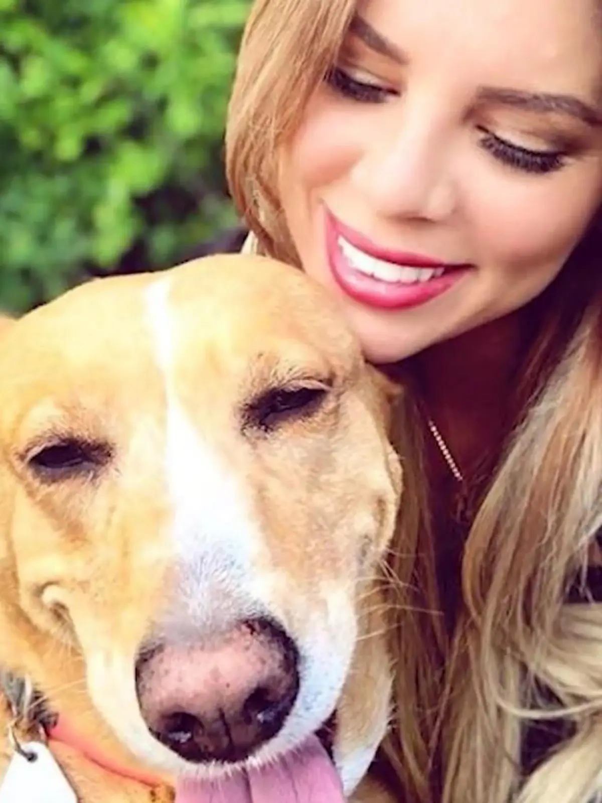 Jenny Frankhauser mit Hund