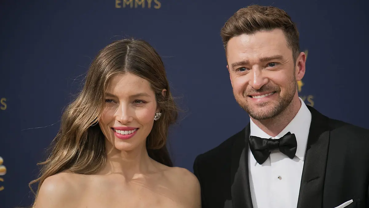 September 17, 2018 - Los Angeles, California, United States of America - Jessica Biel (L) and Justin Timberlake on the red carpet of the 70th Annual Primetime Emmy Awards held at the Microsoft Theater on Monday September 17, 2018 in Los Angeles, California. JAVIER ROJAS/PI Los Angeles United States of America PUBLICATIONxINxGERxSUIxAUTxONLY - ZUMAp124 20180917_zaa_p124_330 Copyright: xJavierxRojas/Pix