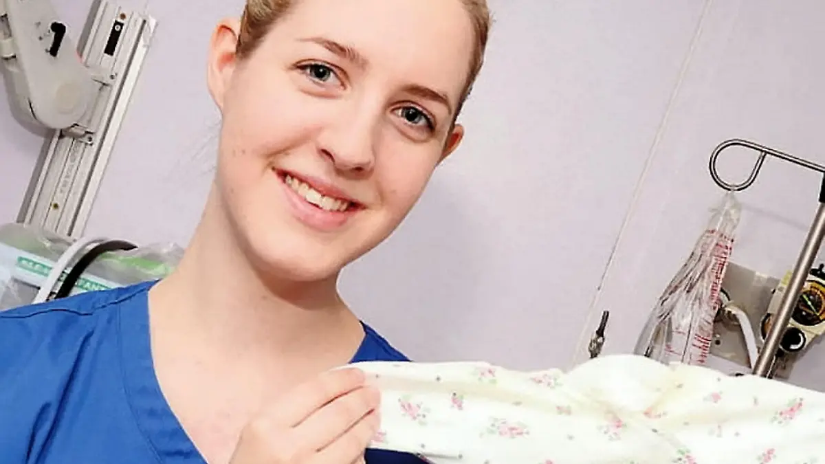 SONDERKONDITIONEN: Satzpreis!
FILE PICTURE - Lucy Letby. See SWNS story SWMDdeaths. Baby murder suspect Lucy Letby has been rearrested on suspicion of attempting to kill a further three tots at the hospital where she worked, it emerged today (Mon). The 29-year-old was arrested by detectives looking into the deaths of 17 infants and 15 non-fatal collapses The Countess of Chester Hospital in July last year. She was later bailed pending further enquiries after being quizzed on suspicion of eight murders and six attempted murders on the neonatal unit. Today (Mon) Cheshire Police said the healthcare professional had been rearrested as part of the "highly complex and very sensitive case". She is now being questioned over the attempting murders of three additional youngster's between March 2015 and July 2016. Parents of the babies involved have been informed of the developments and are being supported by specialist officers, the force added. 