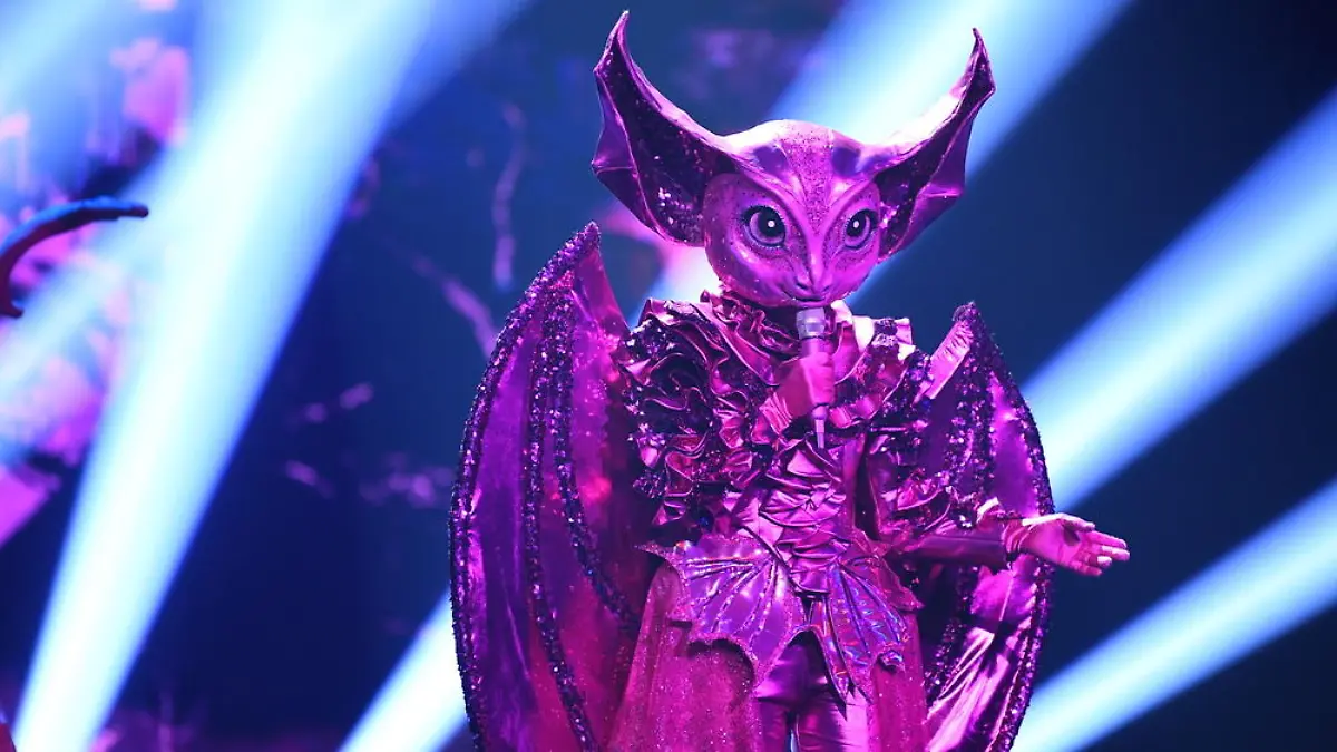 "The Masked Singer": Hinter der Fledermaus steckte ein bekanntes Model
