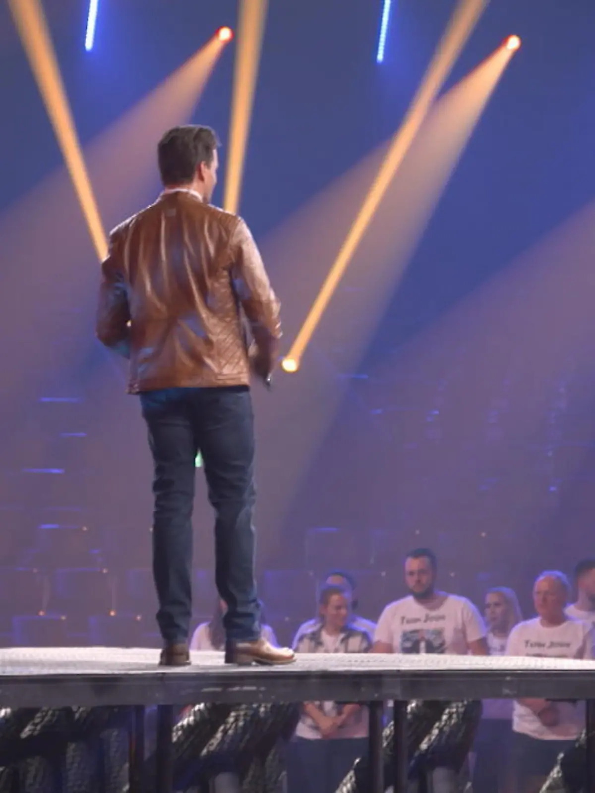 Bild zu: "Feuertaufe als DSDS-Moderator"
