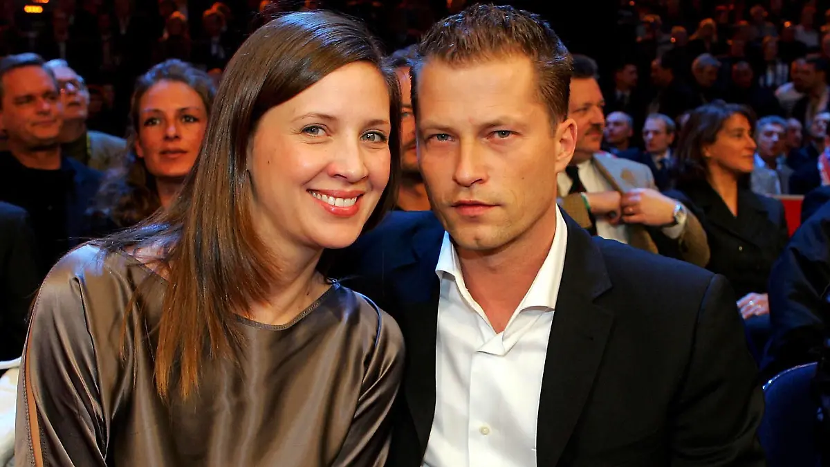 Schauspieler Til Schweiger GER und Ehefrau Dana USA anlässlich des Boxkampfes zwischen Darius Michalczewski und Fabrice Tiozzo in der Color Line Arena in Hamburg