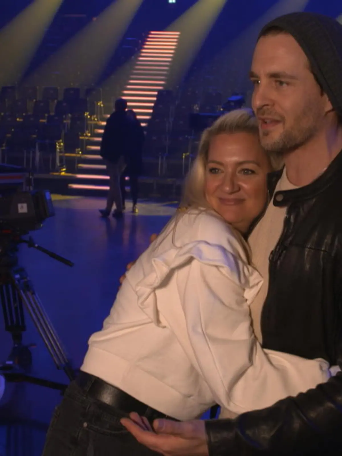 Bild zu: "Emotionale Reunion von Alex Klaws und Juliette Schoppmann"