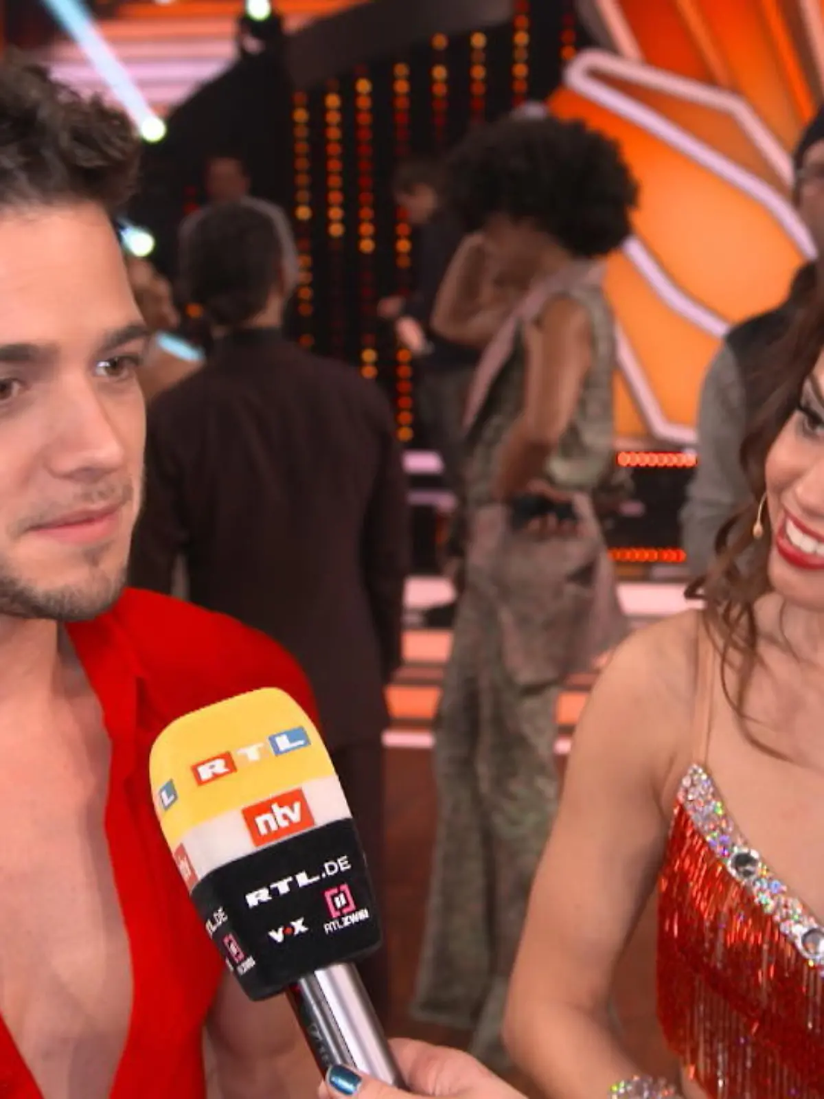 Luca Hänni spricht bei "Let's Dance" über seine frische Trennung.