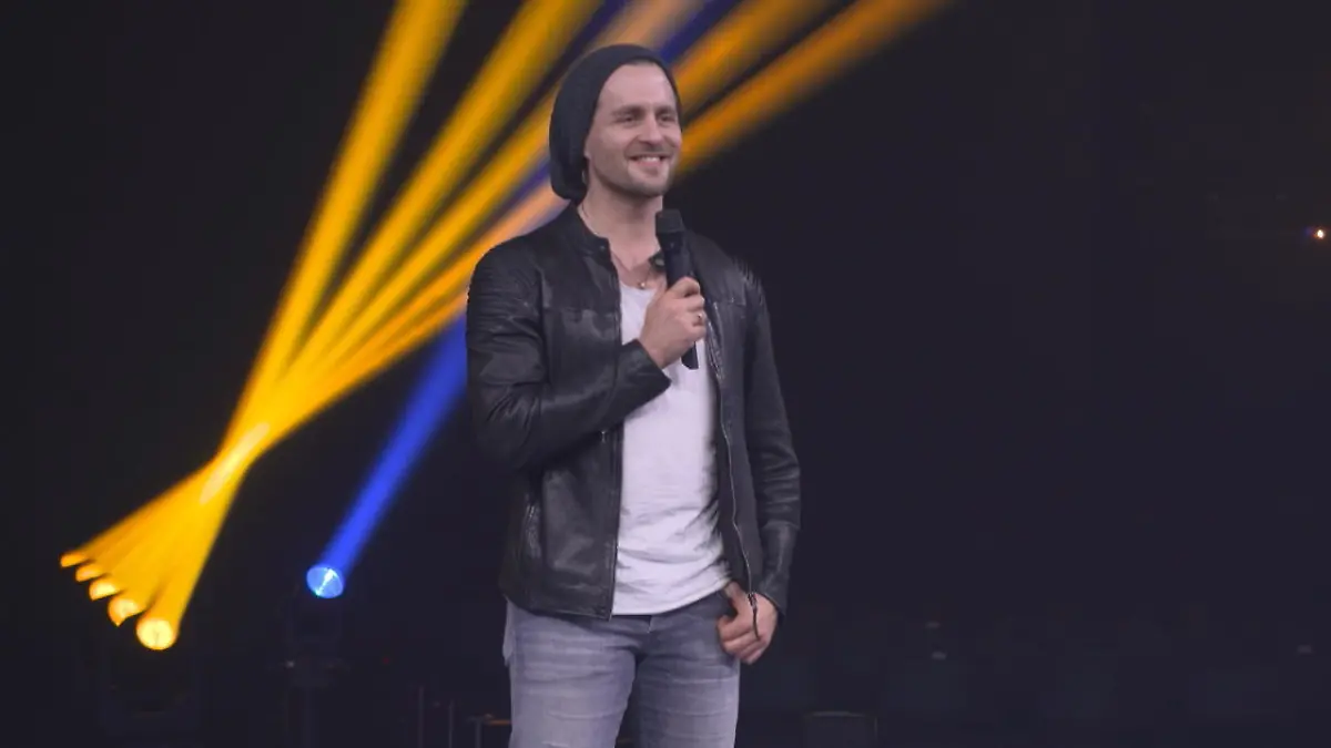 Alex Klaws über das Leben als zweifacher Papa „Es ist wie Weihnachten!“