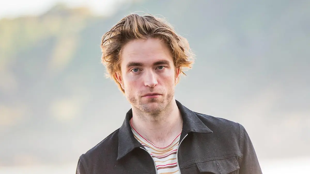  September 27, 2018 - San Sebastian, Spain - Robert Pattinson attends High Life photocall during 66th San Sebastian Film Festival on September 26, 2018 in San Sebastian, Spain. San Sebastian Spain PUBLICATIONxINxGERxSUIxAUTxONLY - ZUMAn230 20180927zaan230089 Copyright: xManuelxRomanox