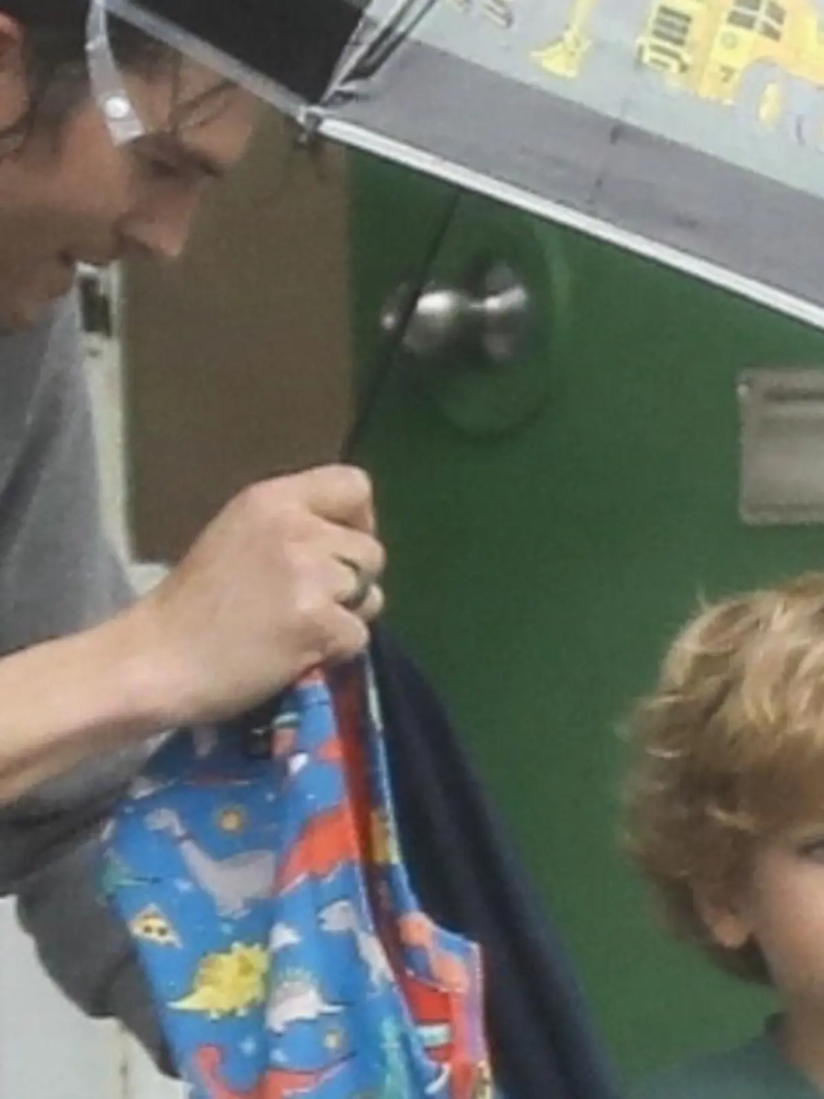 Bild zu: "Ashton Kutchers Sohn sieht aus wie Papa"