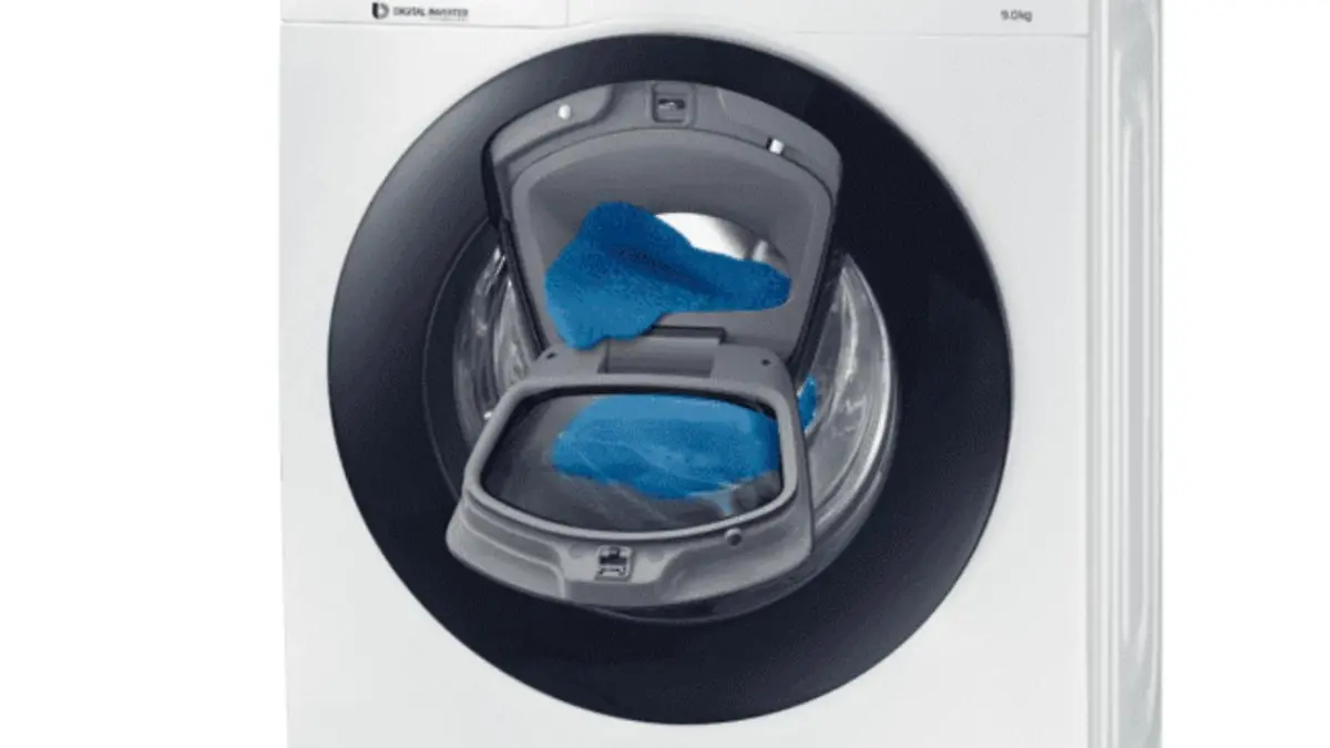 Samsung AddWash-Funktion bei WW90K44205W/EG