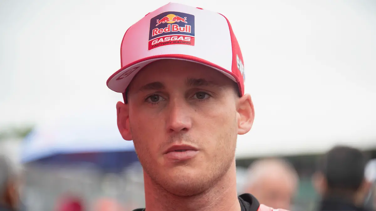 NORTHAMPTON, ENGLAND - AUGUST 05: Pol Espargaro of Spain and GasGas Factory Racing Tech3 prepares to start on the grid during the MotoGP of Great Britain - Sprint at Silverstone Circuit on August 05, 2023 in Northampton, England. (Photo by Mirco Lazzari gp/Getty Images)
