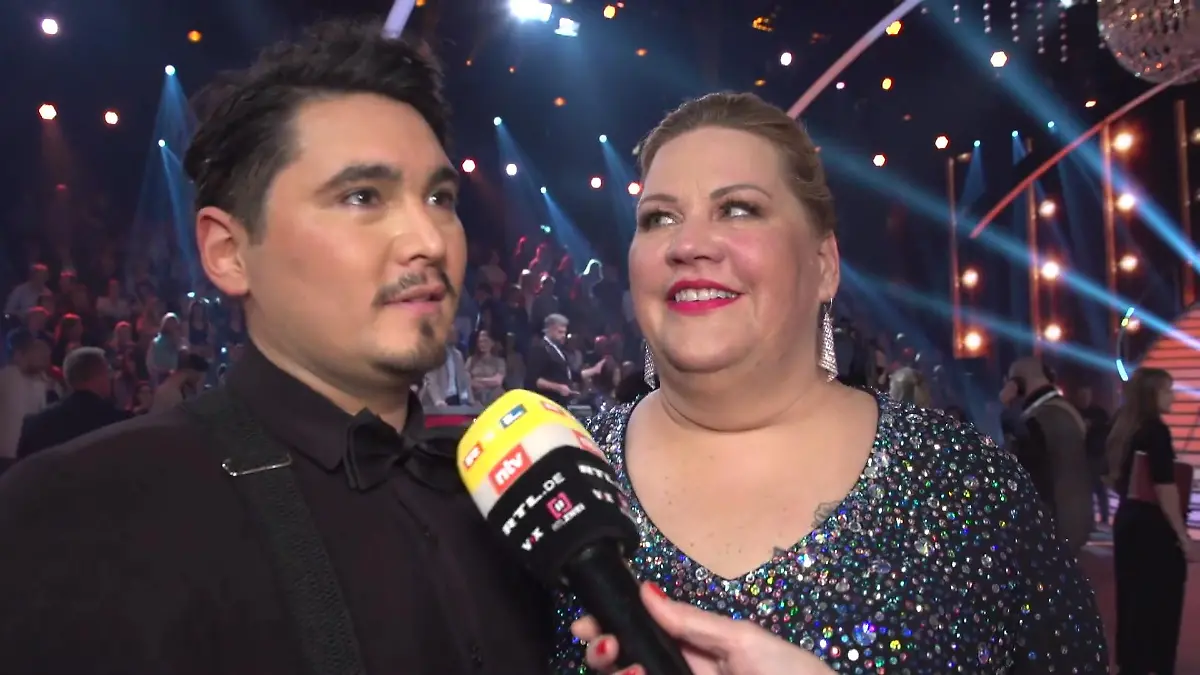 Wie sie auf die Idee mit Erichs Fatsuit kamen Erich Klann & Ilka Bessin