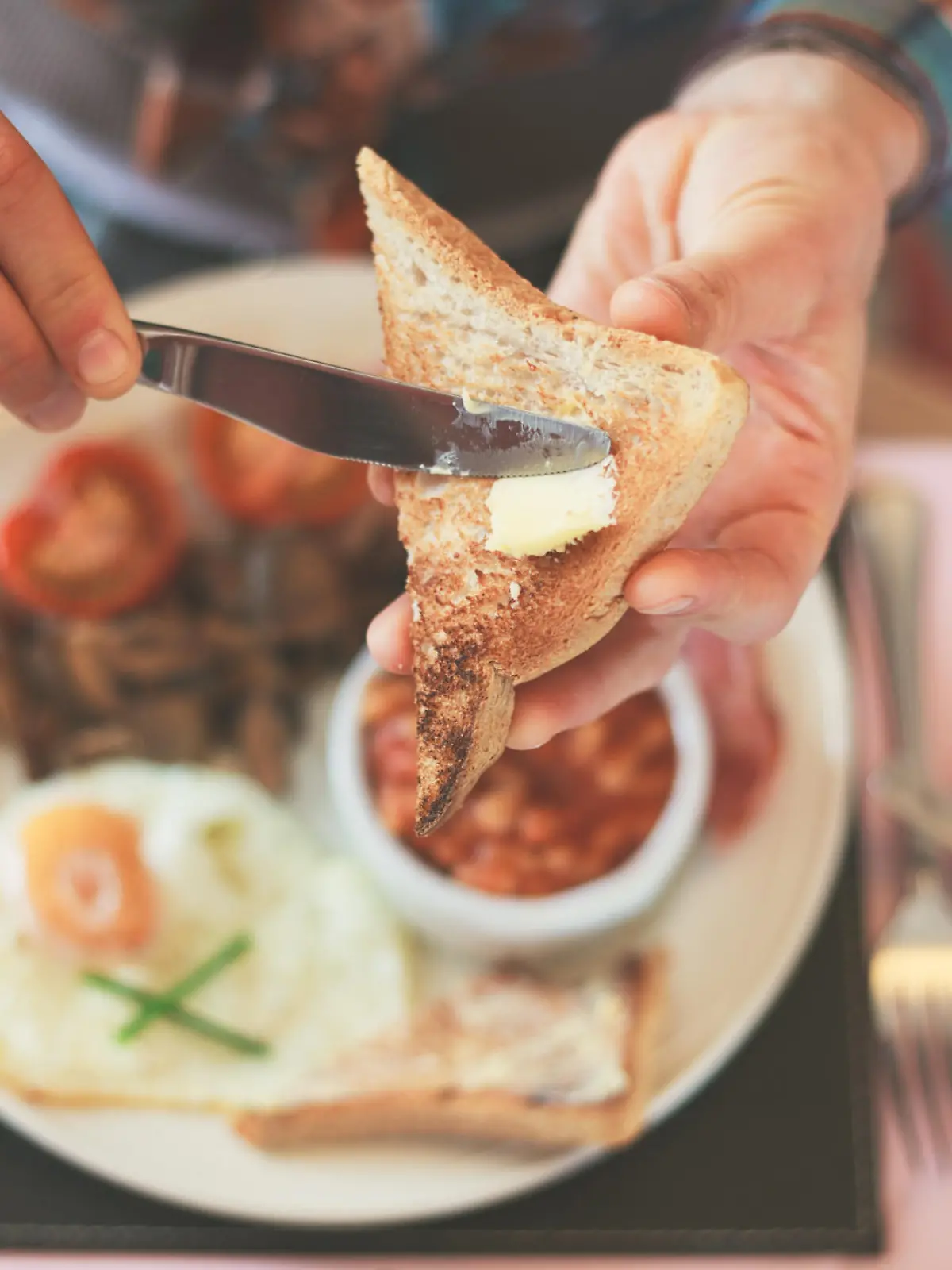 Üppiges Frühstück