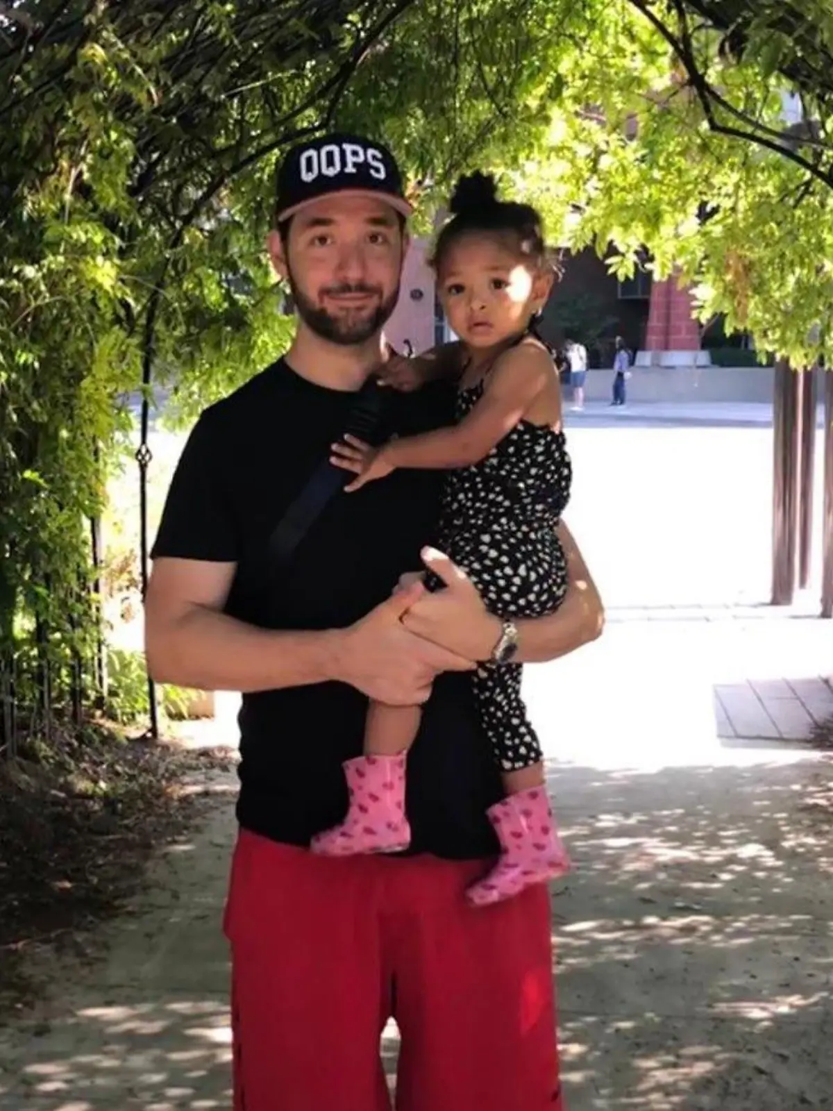 Papa Alexis Ohanian mit Töchterchen Alexis Olympia.