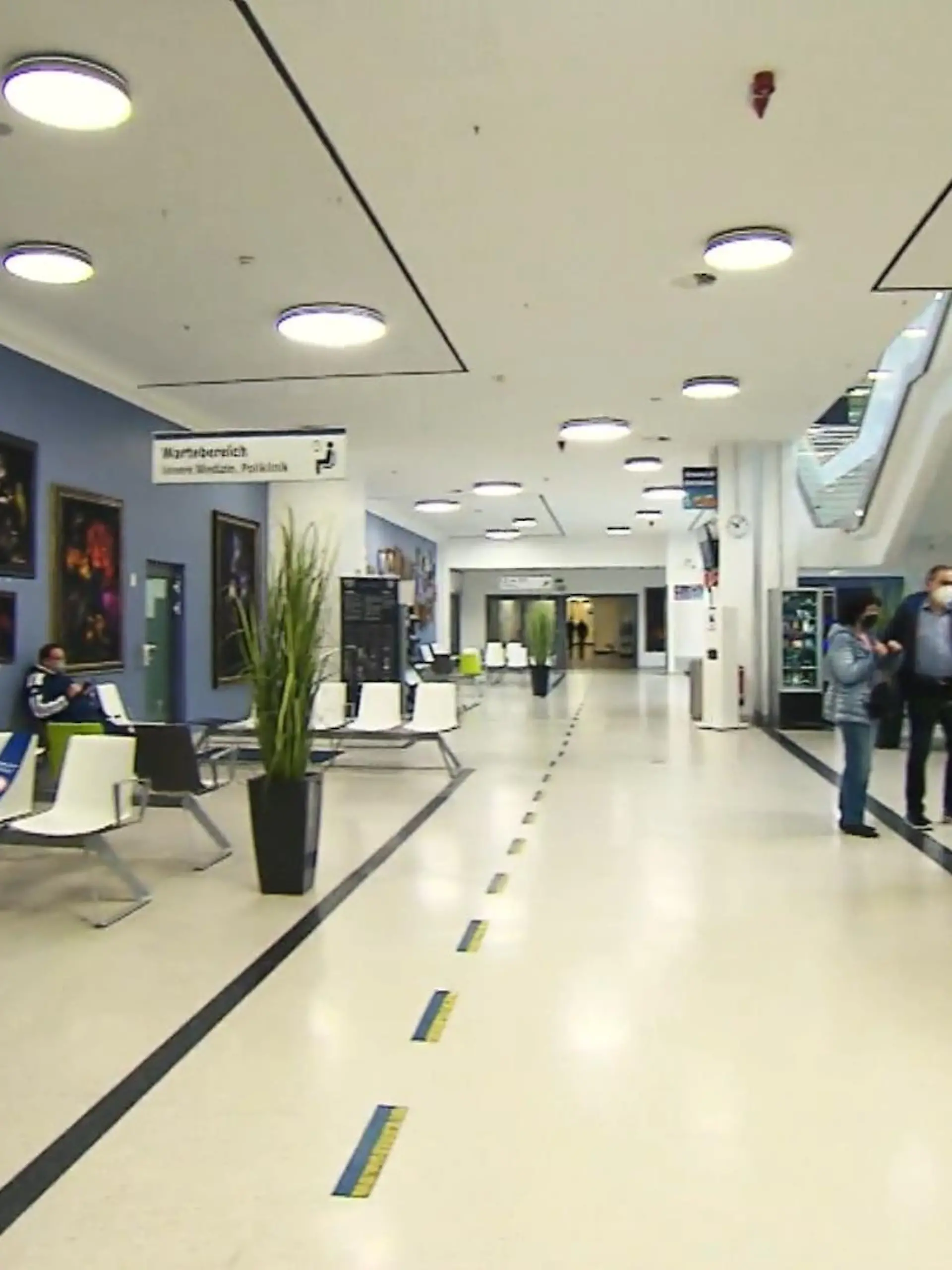 Bild zu: "Uniklinik Köln lehnt Patienten ab"