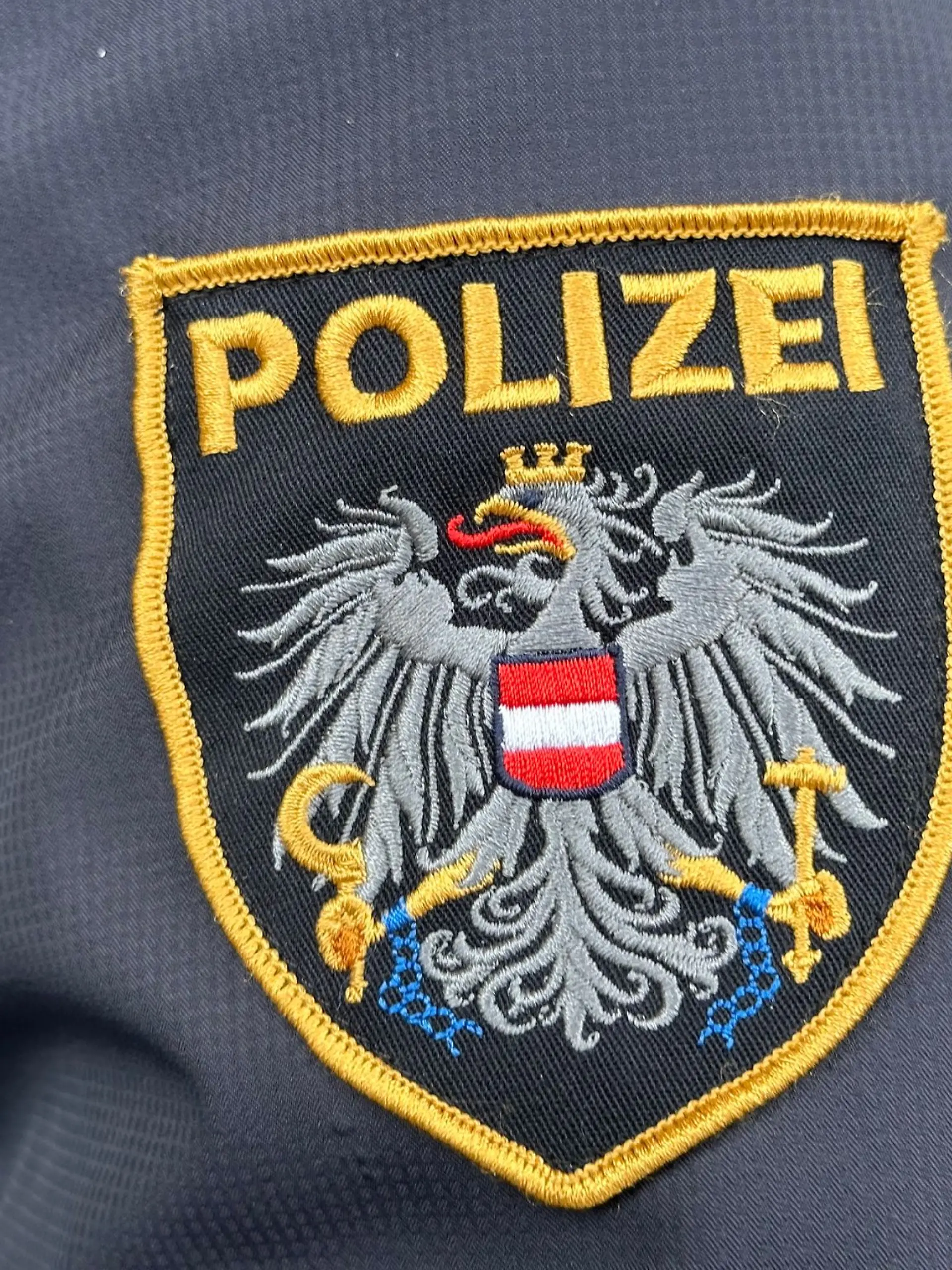 Bild zu: "Vater und Sohn stürzen bei Bergwanderung in den Tod"