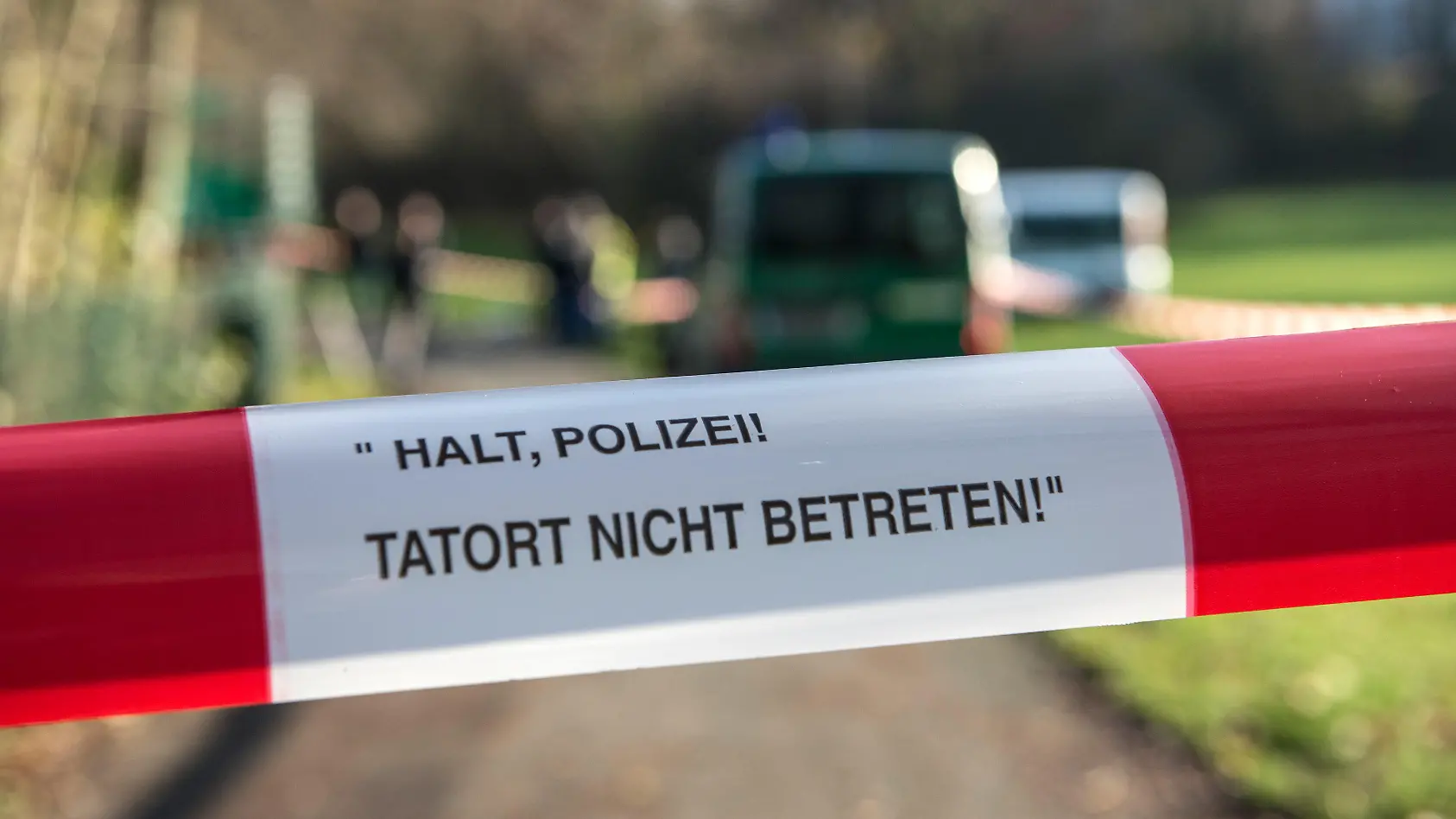 Horror-Fund: Mann fischt Fuß aus Kanal