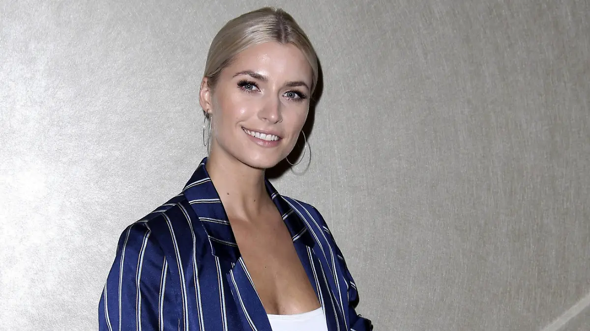 Lena Gercke beim ersten Retail Media Summit der Otto Group Media im Westin Hotel in der Elbphilharmonie. Hamburg, 21.06.2018 *** Lena Gercke at the first Retail Media Summit of the Otto Group Media at the Westin Hotel in the Elbphilharmonie Hamburg 21 06 2018 Foto:xH.xHartmannx/xFuturexImage