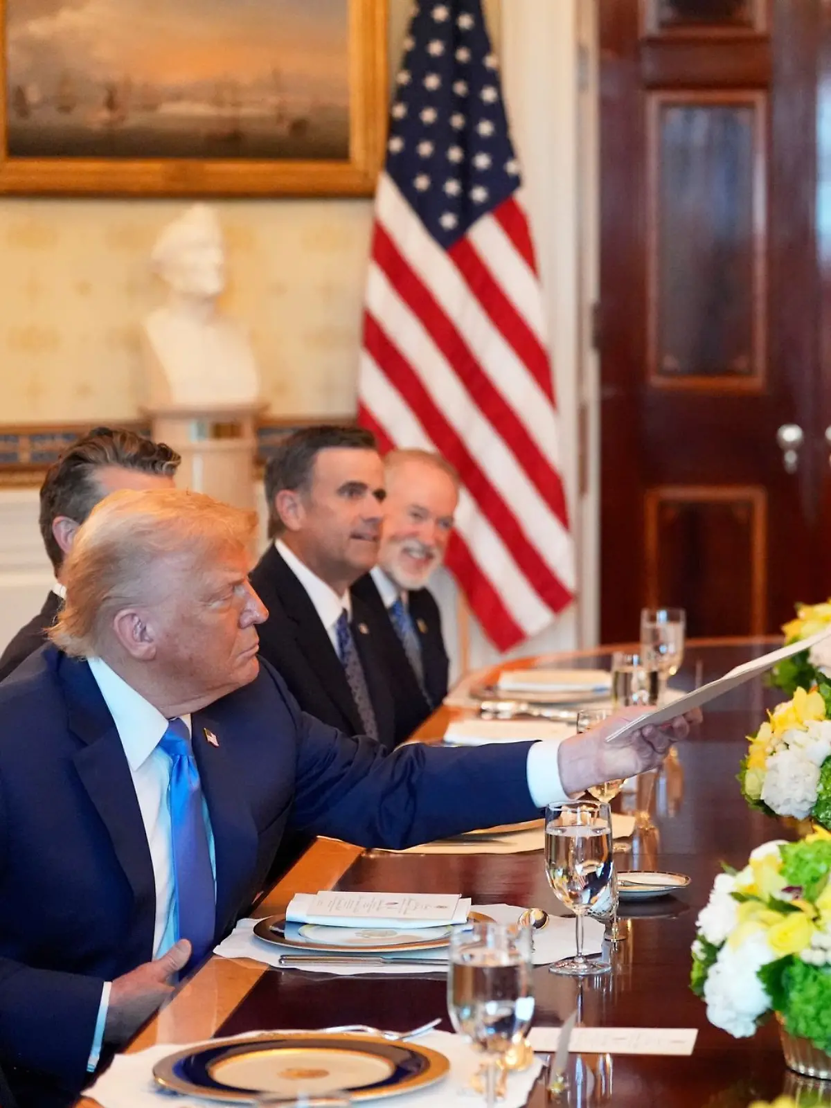Bild zu: "Netanjahu schlägt Trump für Friedensnobelpreis vor"