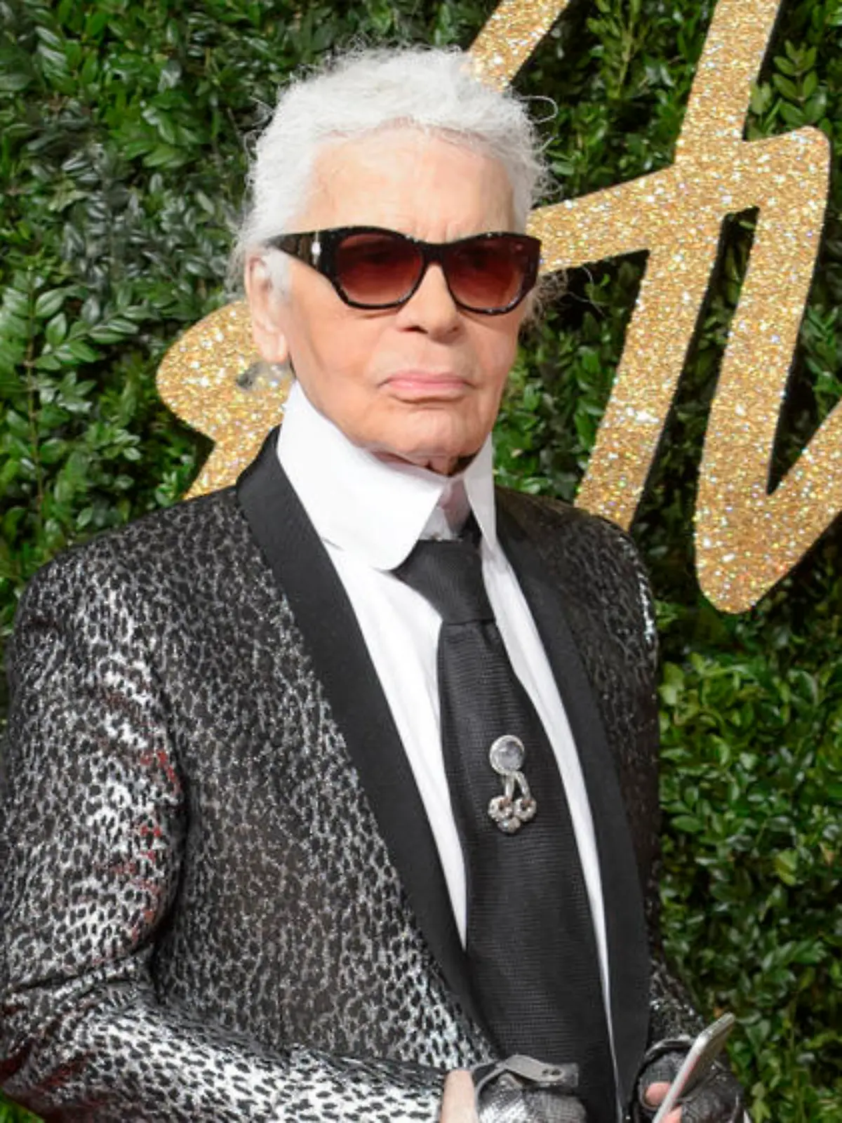 "Stress? Ich kenne nur Strass!" Die besten Sprüche von Karl Lagerfeld