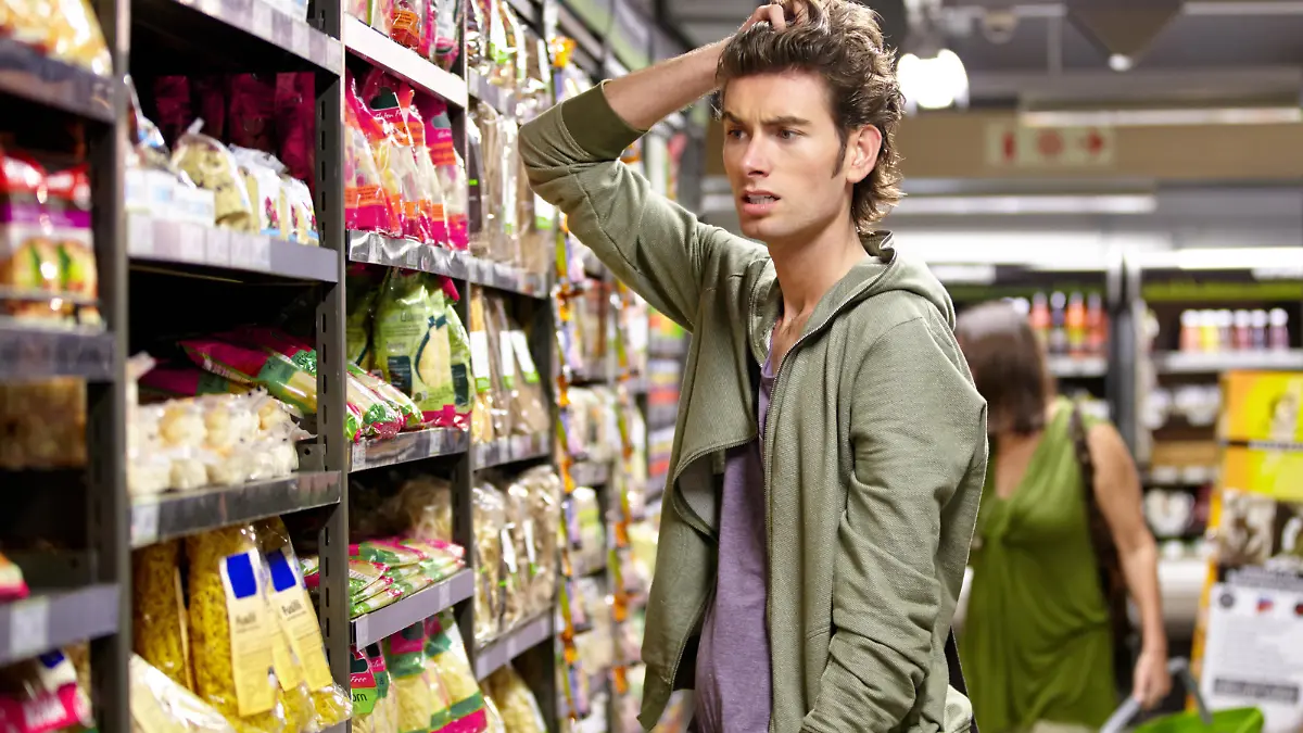 A young man with his hands in his hair looking confusedhttp://195.154.178.81/DATA/i_collage/pi/shoots/785306.jpg