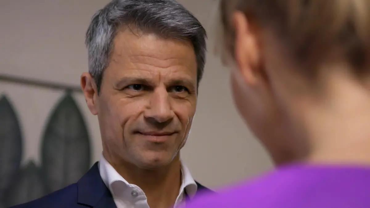 Benedikt will Ute heiraten „Unter uns“-Folge vom 19.02.20