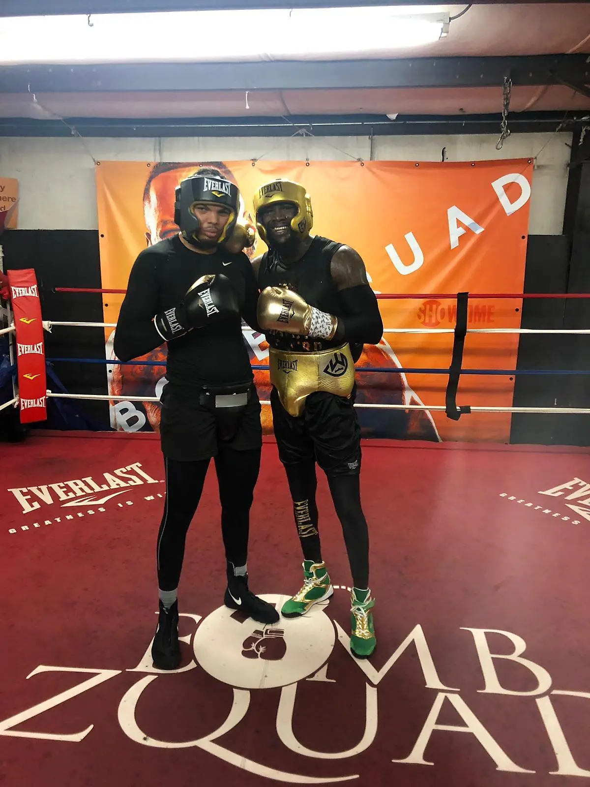 Emanuel Odiase sparrt mit Weltmeister Deontay Wilder