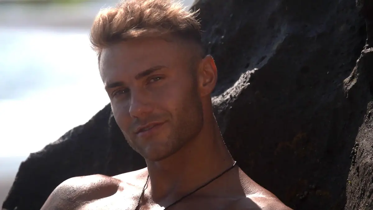 Julien: "Ich erwarte ein verrückte Zeit" Temptation Island 2020