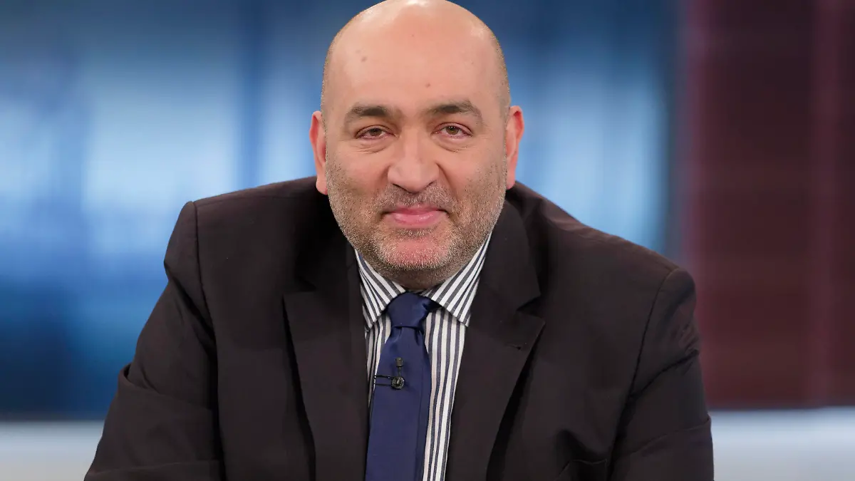 Omid Nouripour bei Anne Will 2023-03-09, Deutschland, Berlin - Omid Nouripour Bündnis 90/Die Grünen, Parteivorsitzender, zu Gast bei Anne Will im Ersten. Thema im Polittalk der ARD: Verbot von Öl- und Gasheizungen, Aus fuÌˆr den Verbrenner - Ist das wirklich durchdacht *** Omid Nouripour at Anne Will 2023 03 09, Germany, Berlin Omid Nouripour Bündnis 90 Die Grünen , party leader, guest at Anne Will im Ersten topic in the political talk of the ARD ban on oil and gas heating, Aus fuÌˆr den Verbrenner Is this really thought through