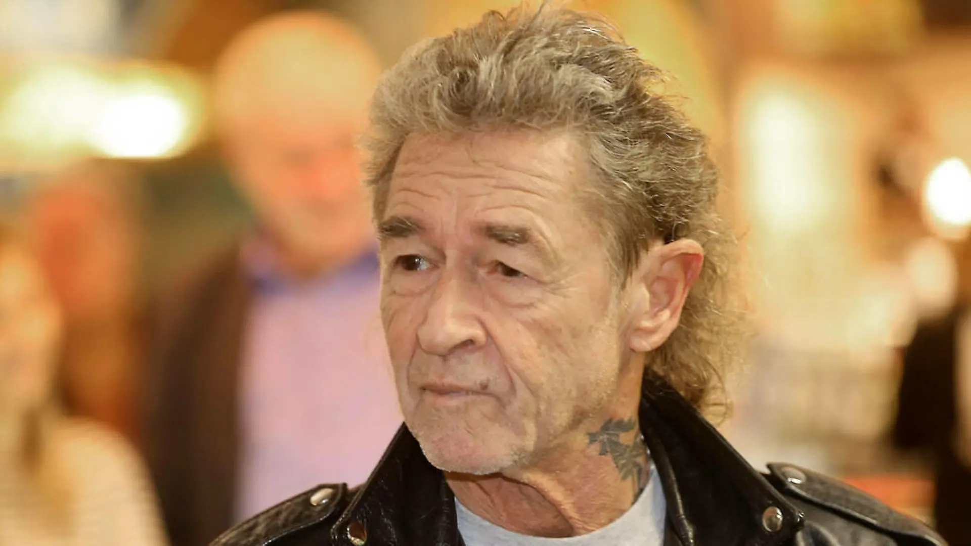 Peter Maffay macht Druck: SemperOpernball erkennt St.-Georgs-Orden ab