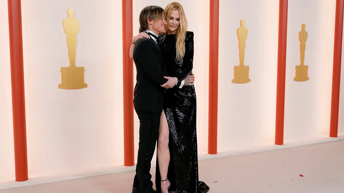 Keith Urban, left, and Nicole Kidman arrive at the Oscars on Sunday, March 12, 2023, at the Dolby Theatre in Los Angeles. (AP Photo/Ashley Landis)