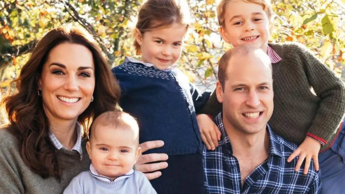 Prinz William und Herzogin Kate mit Familie